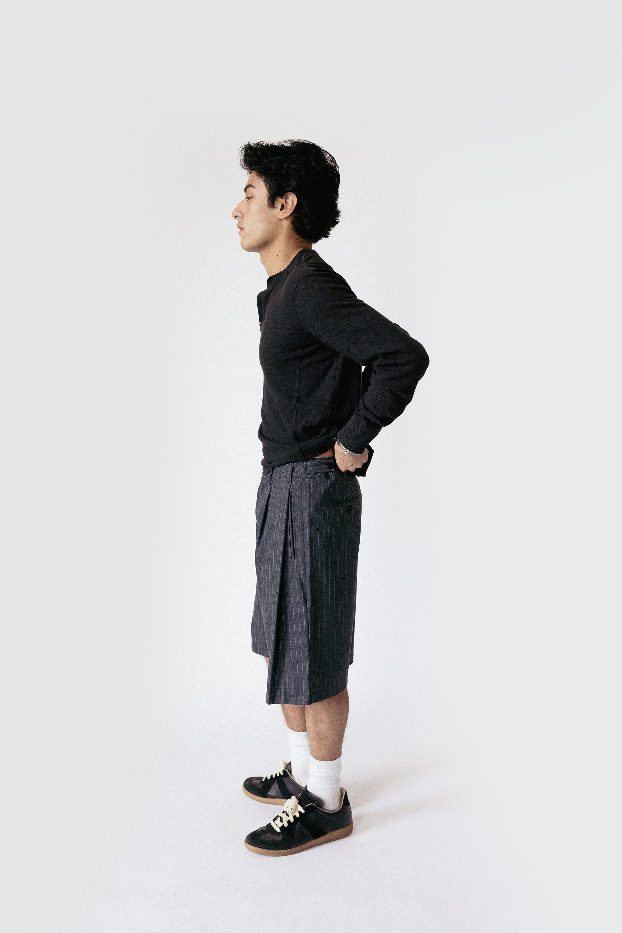 Pleaded Trouser Short In Grey